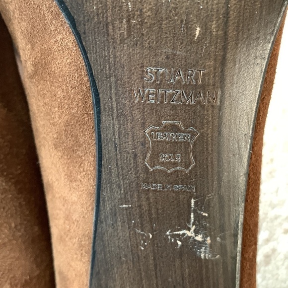 Stuart Weitzman | Stuart Weitzman Broom Tassel Suede Block Heel Pumps Shoes - Picture 4 of 8